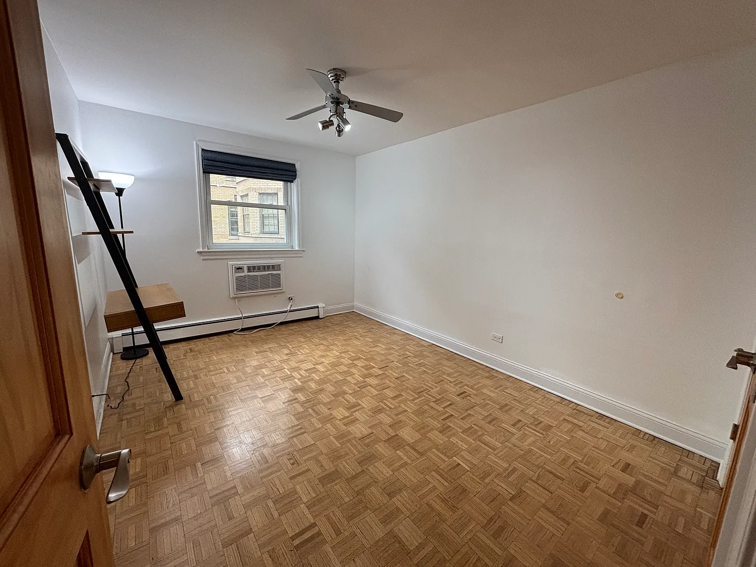 3 bed, 1800 sqft, $3,200 — Photo 3