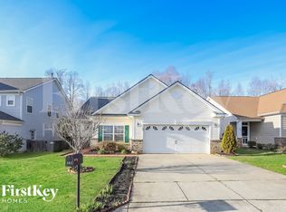 182 Norwich Dr, Clayton, NC 27520