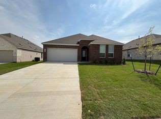 660 Stud Dr, Aubrey, TX 76227