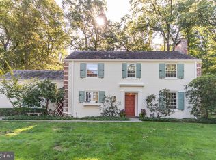 320 Woods Rd, Glenside, PA 19038