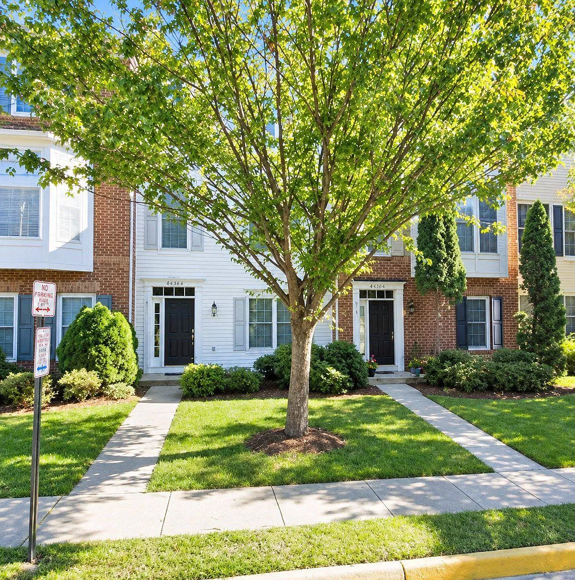 3 bed, 4.0 bath, 1622 sqft, $3,300 — Photo 1