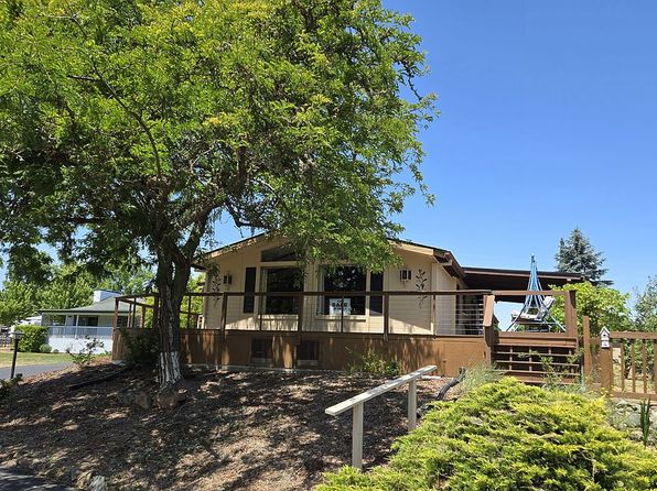 413 Currie Ln