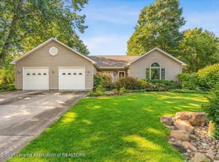 1605 Jeannine Ln, Dewitt, MI