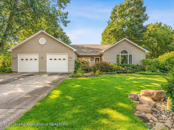 1605 Jeannine Ln, Dewitt, MI 48820