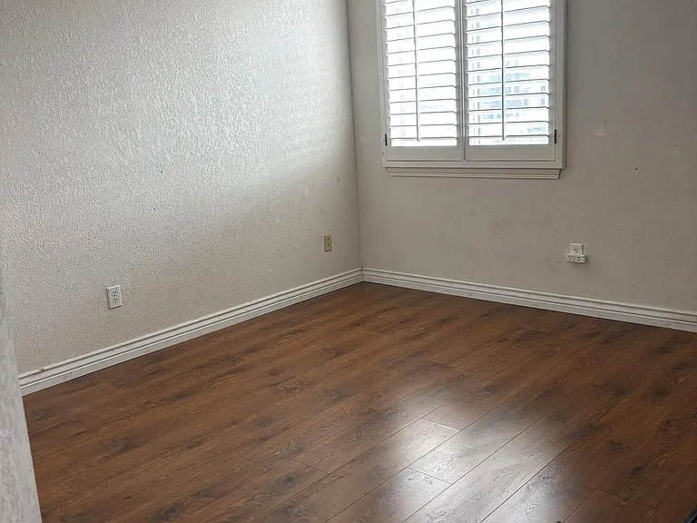 2313 Passage Pl — Photo 17