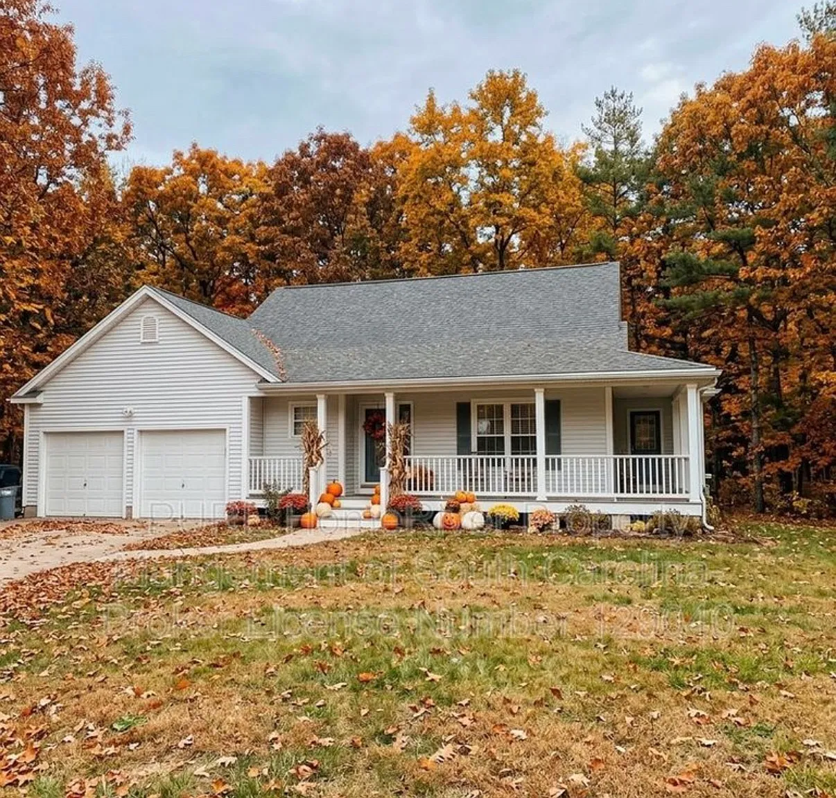 7 Cambridge Oaks Ct — Photo 1