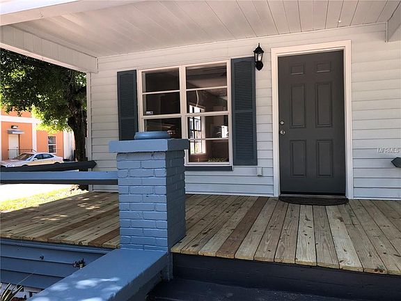 2nd image of 923 E Ida St
