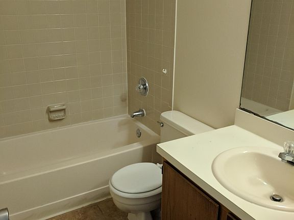 4th image of 8428 Windypine Ln
