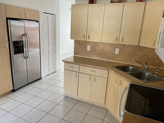 5th image of 7001 W 35th Ave Unit 307
