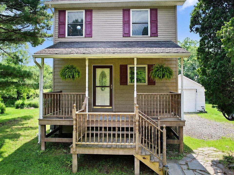 1st image of 1 Cherry Dr
