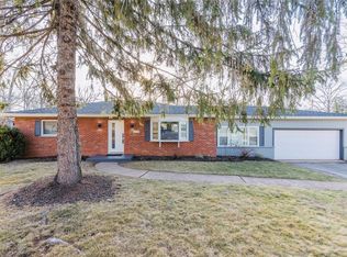 805 Mary Meadows Ln, Saint Louis, MO