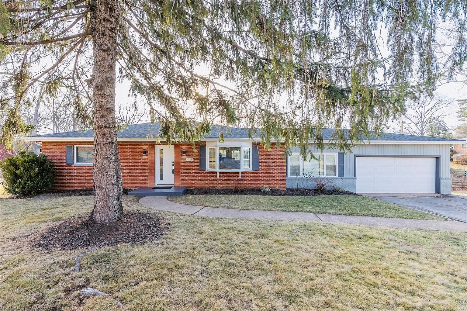805 Mary Meadows Ln photo 1