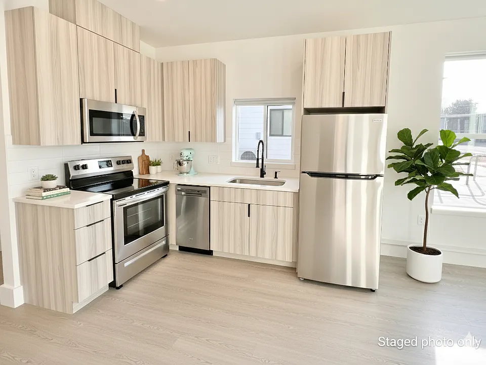 L0529 - Drummond Townhomes 2