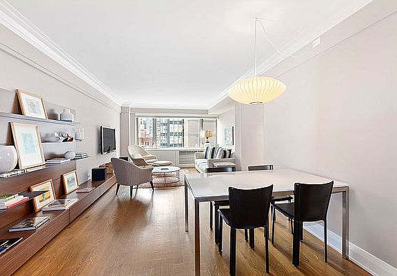 4th image of 211 E 51st St APT 9E