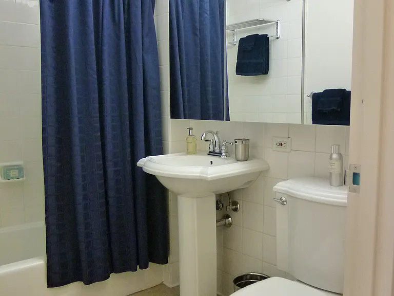 1500 Lexington Ave #9C — Photo 10