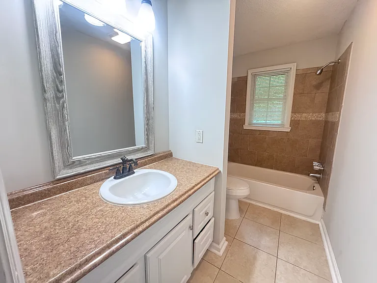 401 Beaverbrook Dr — Photo 7