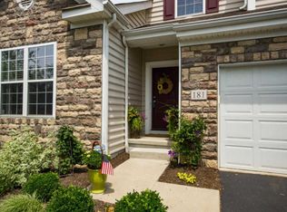 181 Winding Valley Dr, Delaware, OH 43015