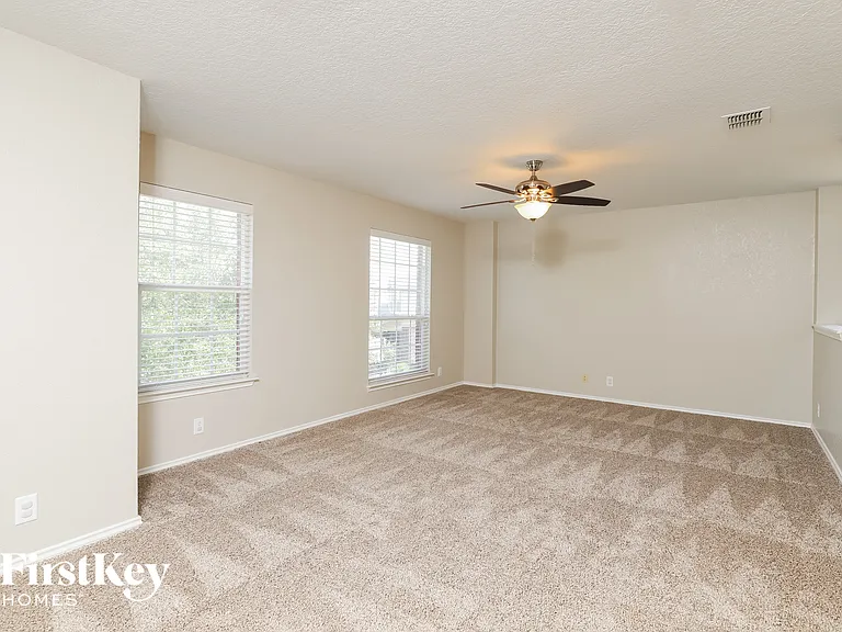 9803 Wolff Run — Photo 6