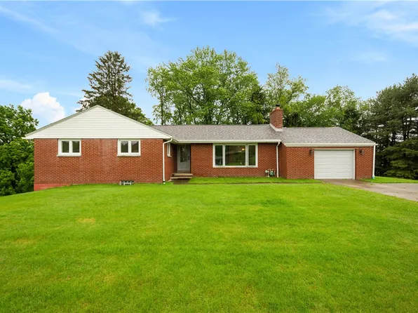 112 7th St, Bentleyville, PA 15314