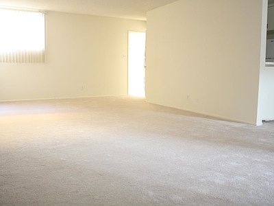 4th image of 11928 Darlington Ave APT 205