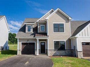 16 Kiley Ln, Stuarts Draft, VA 24477