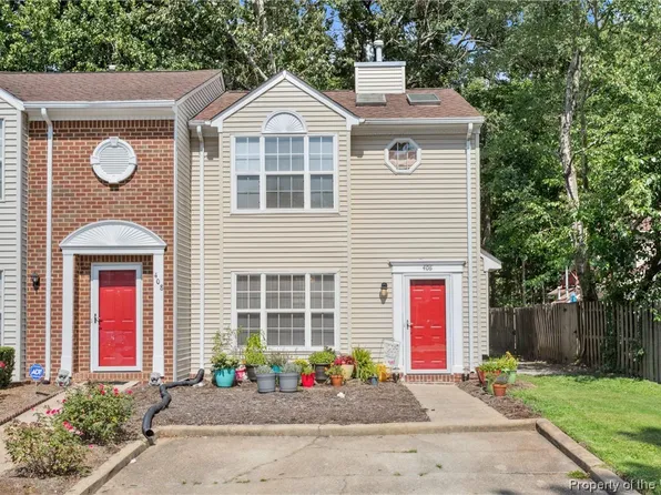 406 Woodview Ln, Hampton, VA 23666