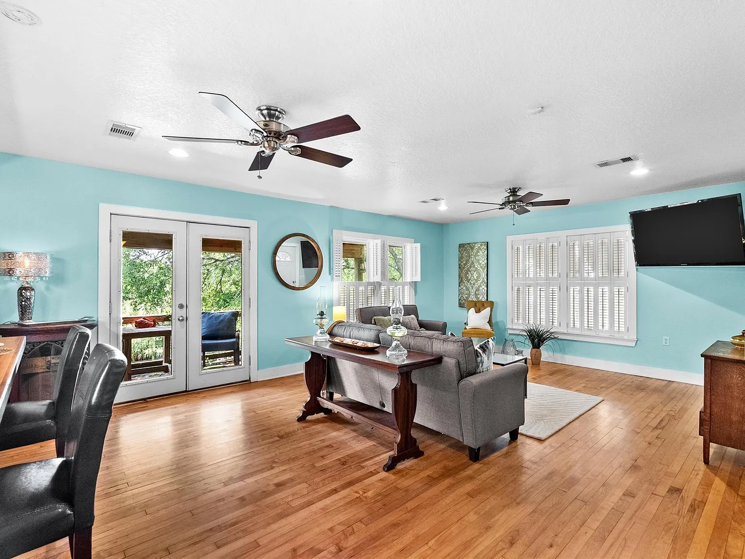 2 bed, 2.0 bath, 1404 sqft, $2,000 — Photo 4