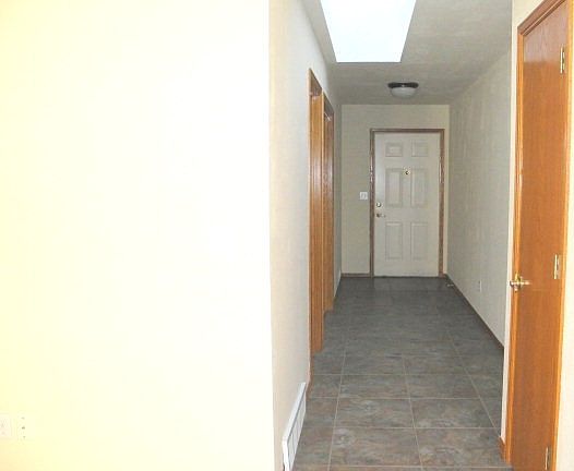 5th image of 7 Windbridge Ln