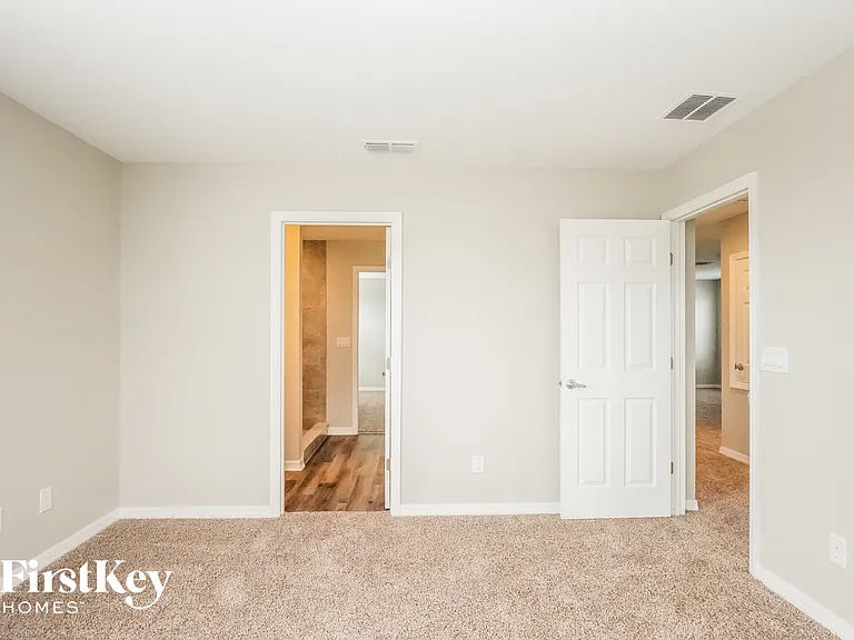 2898 Harlow Ave — Photo 6