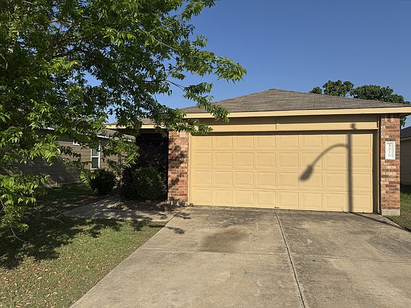 2nd image of 5816 Knoll Pines Pass