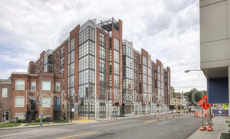 2120 Vermont Ave NW #106
