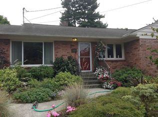 4015 NE 58th St, Seattle, WA 98105