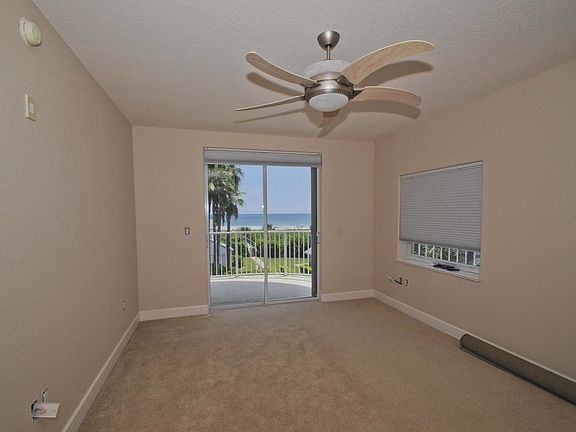 5th image of 817 Mystic Dr APT 305