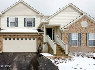 1615 Millbrook Dr, Algonquin, IL 60102