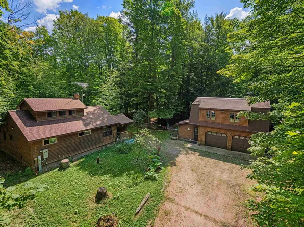 N12494 Wheelock Ln, Silver Cliff, WI 54104