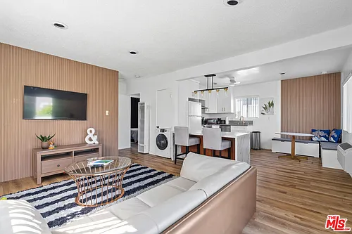 41 Westminster Ave Photo 1