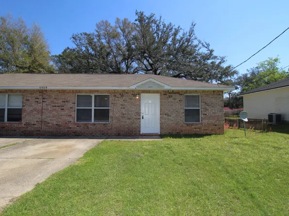 6954 Woodley Dr #B, Pensacola, FL 32503