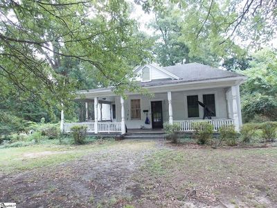 906 E Greenville St, Anderson, SC, 29621