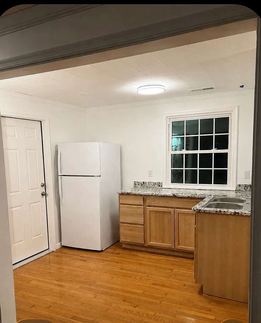 2 bed, 1500 sqft, $1,775 — Photo 3