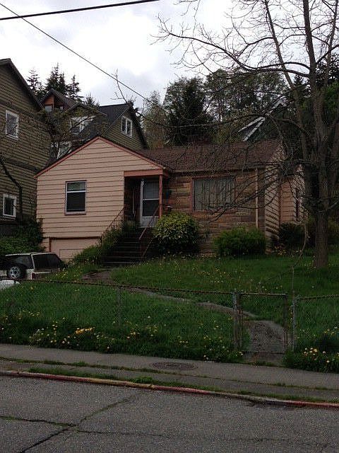 2nd image of 2201 W Ruffner St