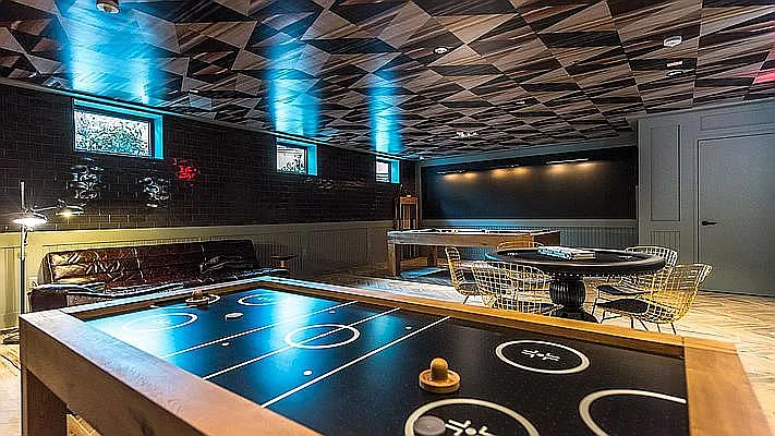 Rented by Nooklyn NYC LLC | media 56