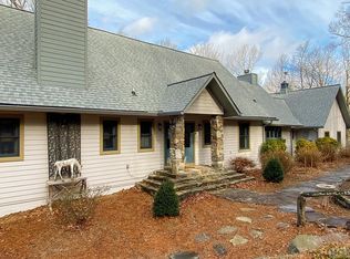 468 Golf View Rd, Sapphire, NC 28774