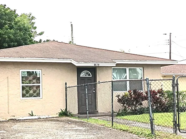 1679 W 16th Street, Riviera Beach, FL 33404