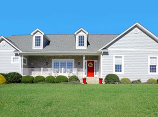 47 Camellia Pl, Moneta, VA 24121