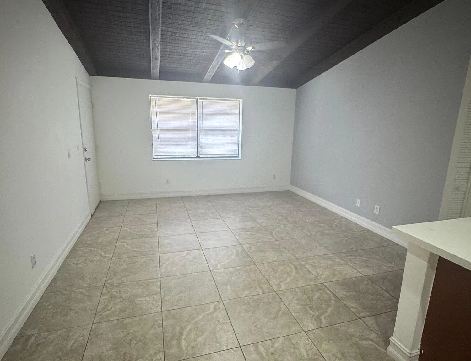 2 bed, 1.5 bath, 875 sqft, $1,850 — Photo 4