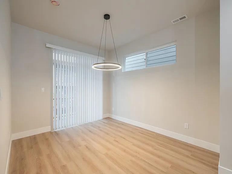 9381 SW Eunice Ln — Photo 6