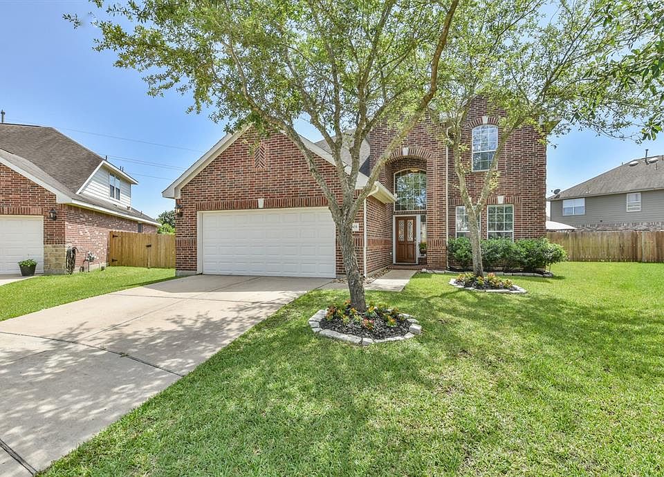 1st image of 17903 Serene Shore Dr