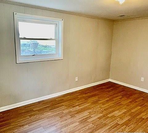 5th image of 722 Auburn Pl