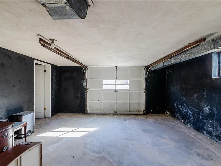 2510 Tillett Rd SW — Photo 22