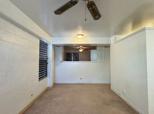 1567 Wilder Ave #4, Honolulu, HI 96822